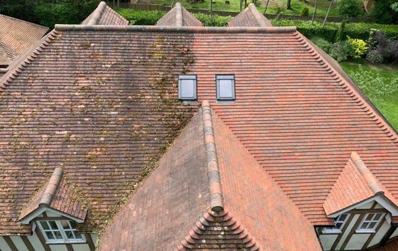 Roof cleaning services in Surrey by Surrey Roofers, effectively removing moss, algae, and debris to maintain your roof’s condition.